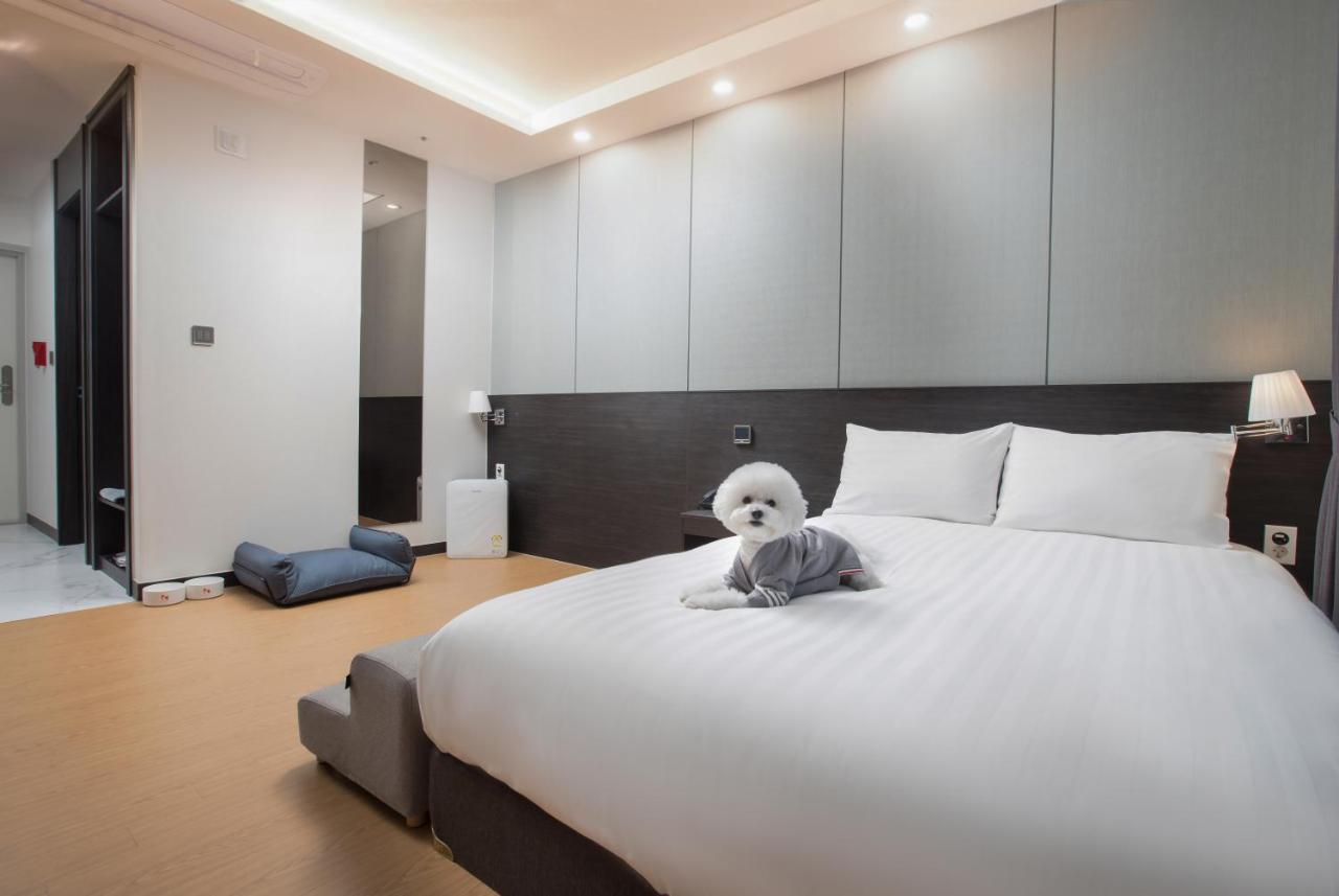 Utop Marina Hotel & Resort Йосу Екстер'єр фото