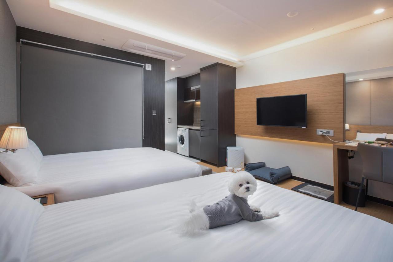 Utop Marina Hotel & Resort Йосу Екстер'єр фото