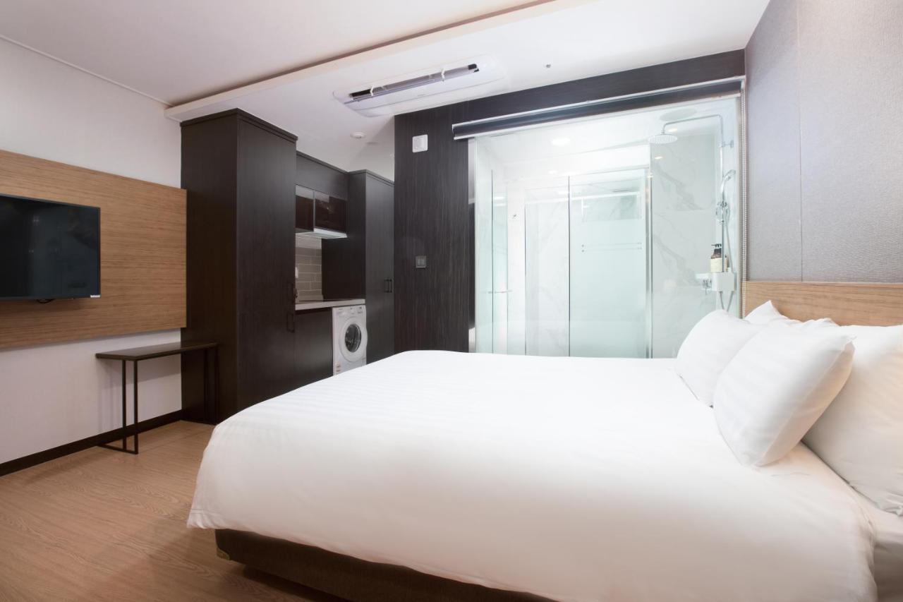Utop Marina Hotel & Resort Йосу Екстер'єр фото